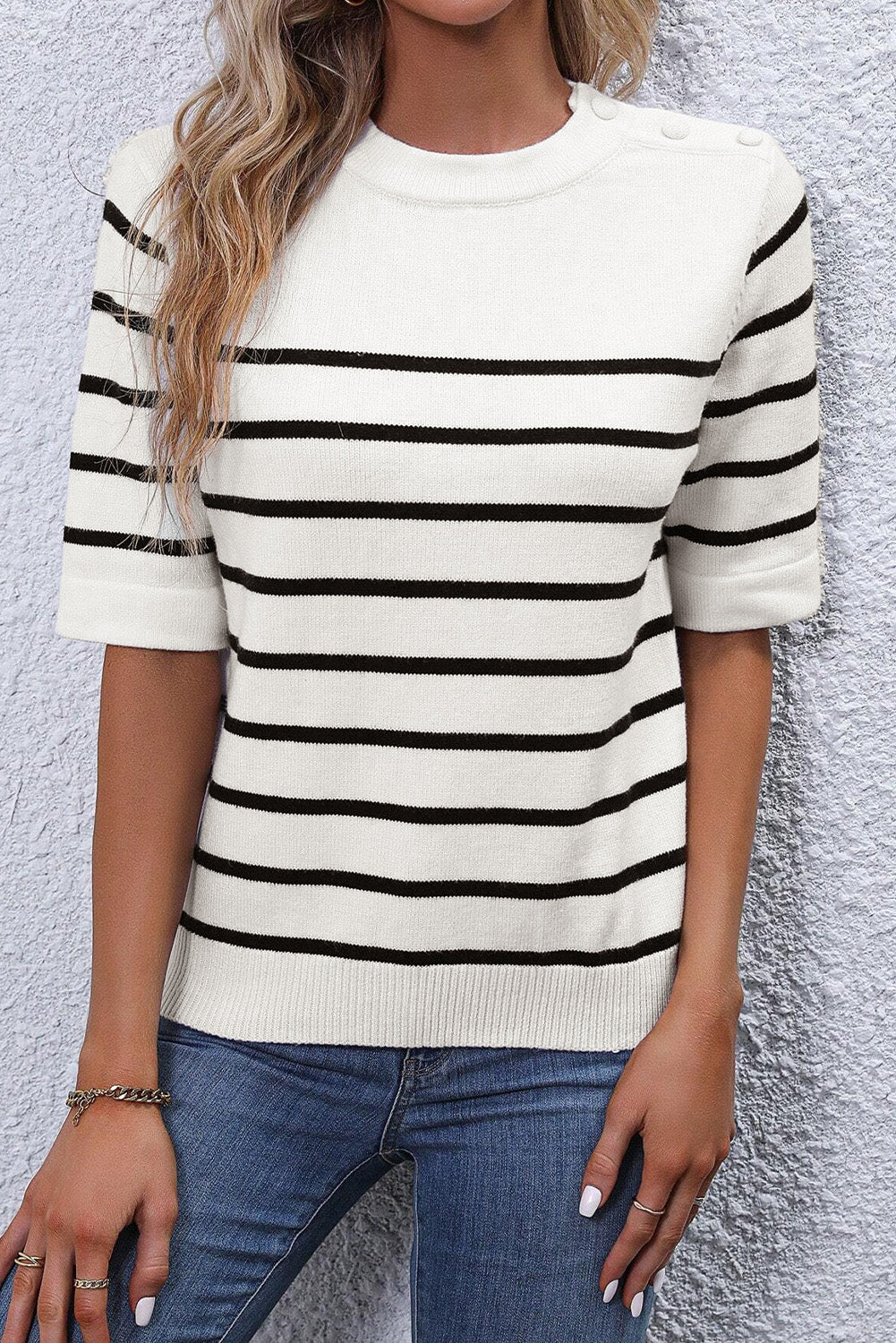 White Stripe Button Decor Half Sleeve Knitted Tee