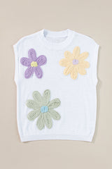 White Flower Patch Knit Round Neck Tee