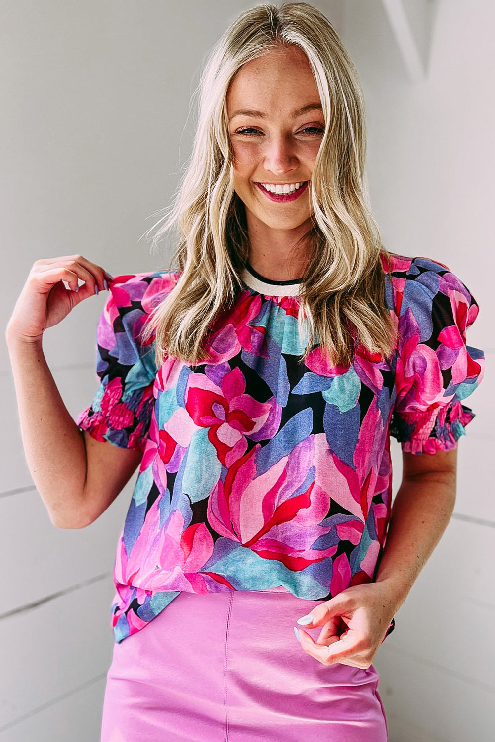 Red Floral Print Shirred Crew Neck Puff Sleeve Blouse