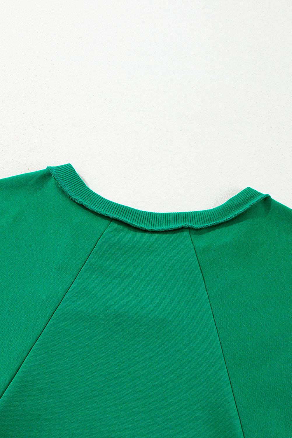 Bright Green Exposed Seam Notched Neck Plus Size Sweatshirt