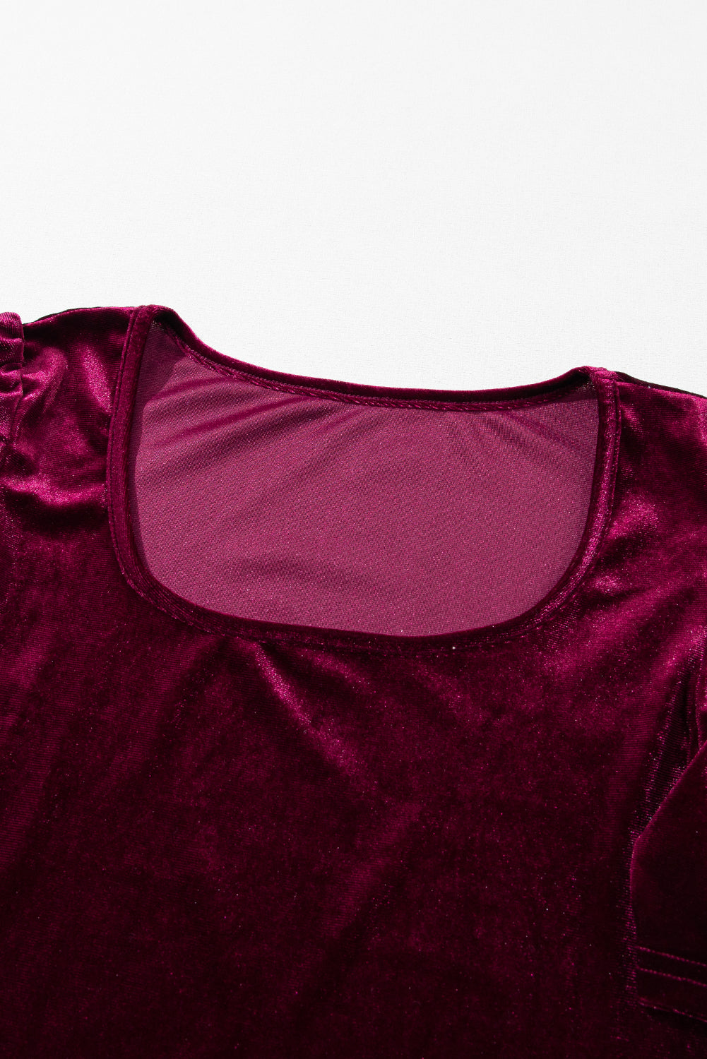 Burgundy Solid Color Elegant Short Puff Sleeve Velvet Top