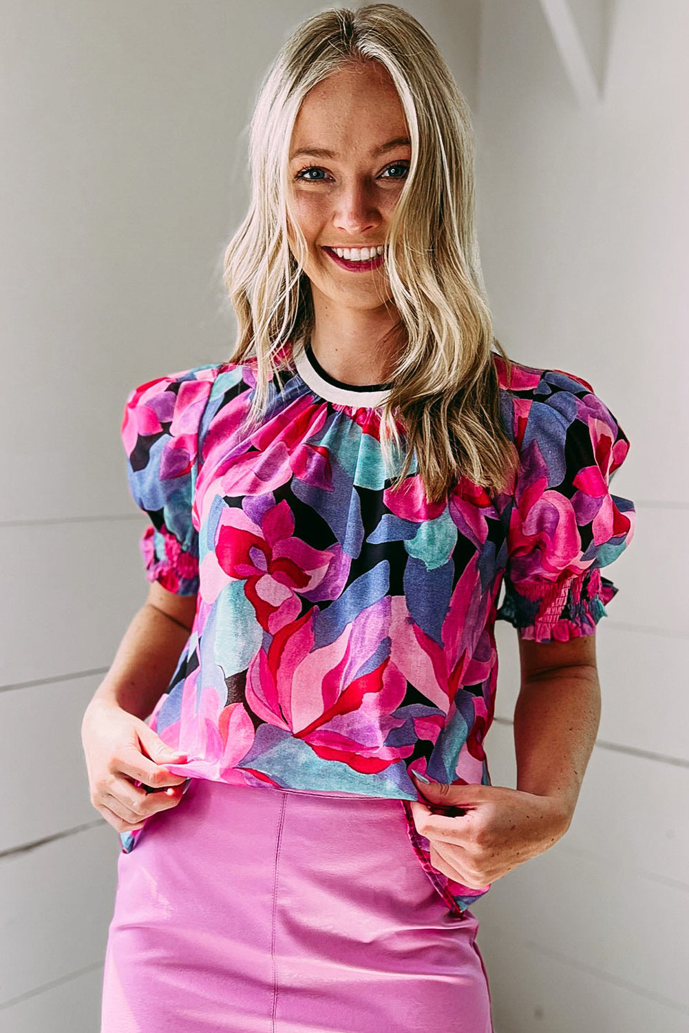 Red Floral Print Shirred Crew Neck Puff Sleeve Blouse