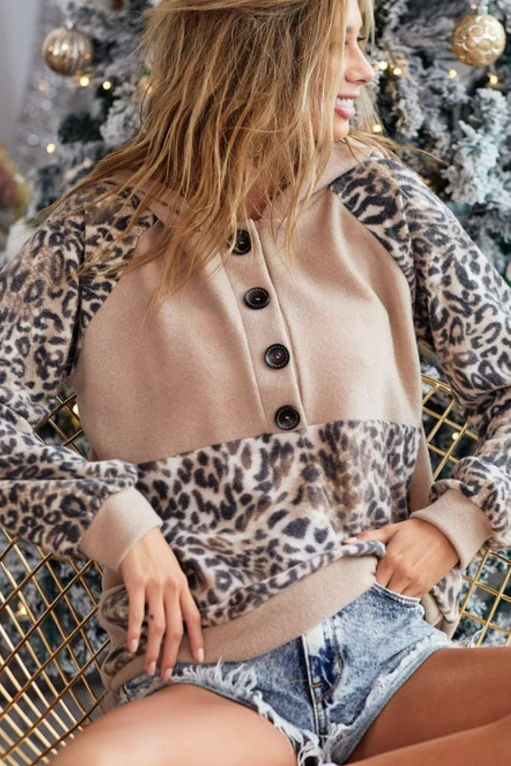 Leopard Print Raglan Sleeve Henley Pullover Hoodie