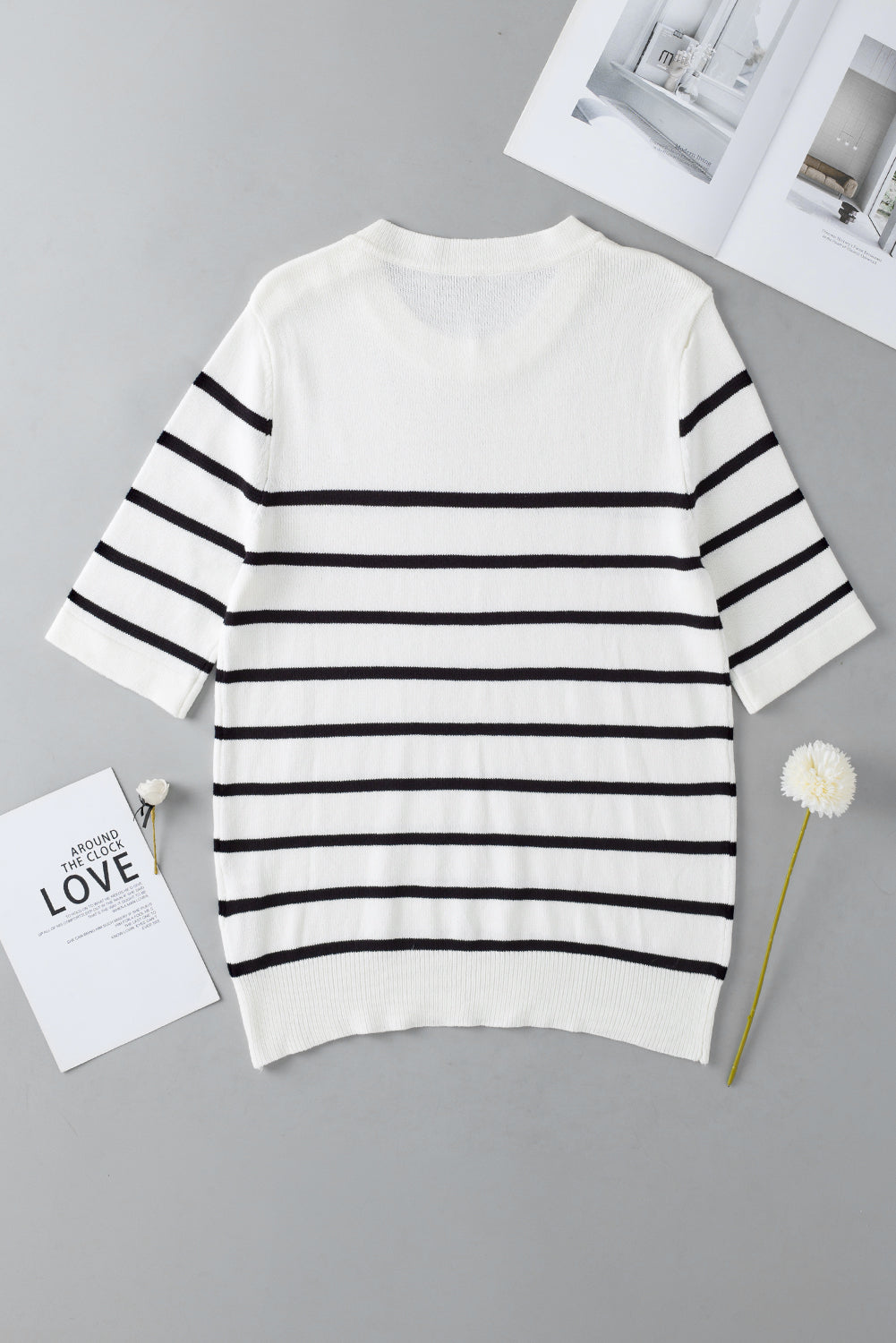 White Stripe Button Decor Half Sleeve Knitted Tee